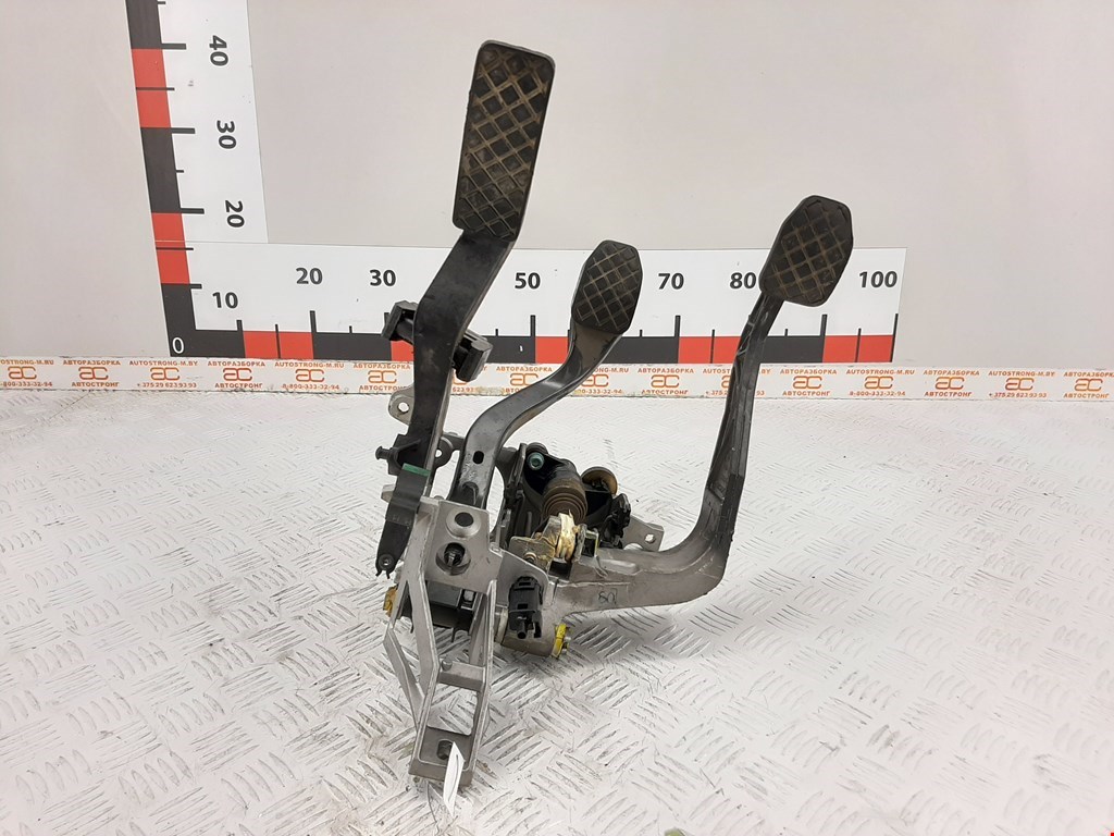

Педальный узел Volkswagen Passat 5, Passat 5