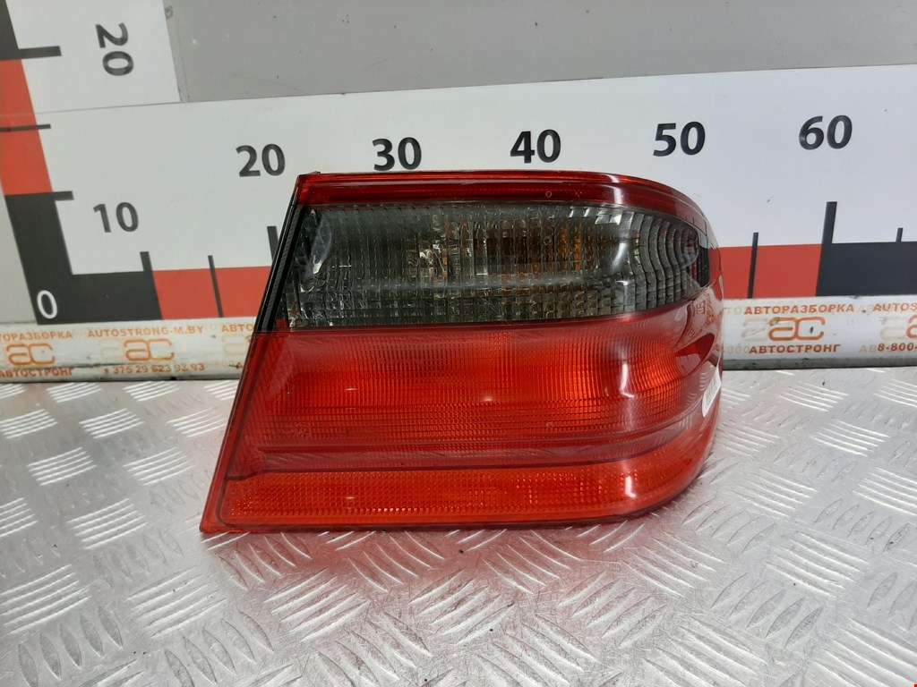 

Фонарь задний правый Mercedes W210 (E Class), W210 (E Class)