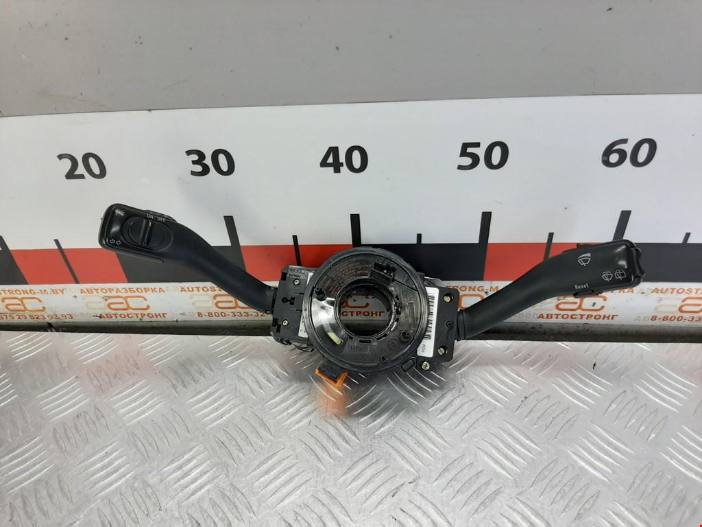 

Переключатель поворотов и дворников (стрекоза) Skoda Octavia 1U, Octavia 1U