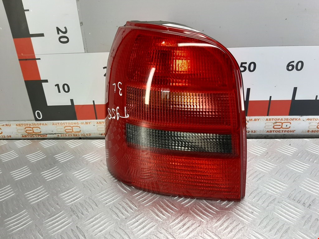 

Фонарь задний левый Audi A4 B5, A4 B5