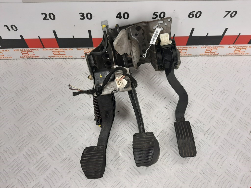 

Педальный узел Citroen C2, C2