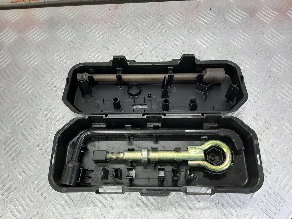 

Крюк буксировочный Citroen C2, C2