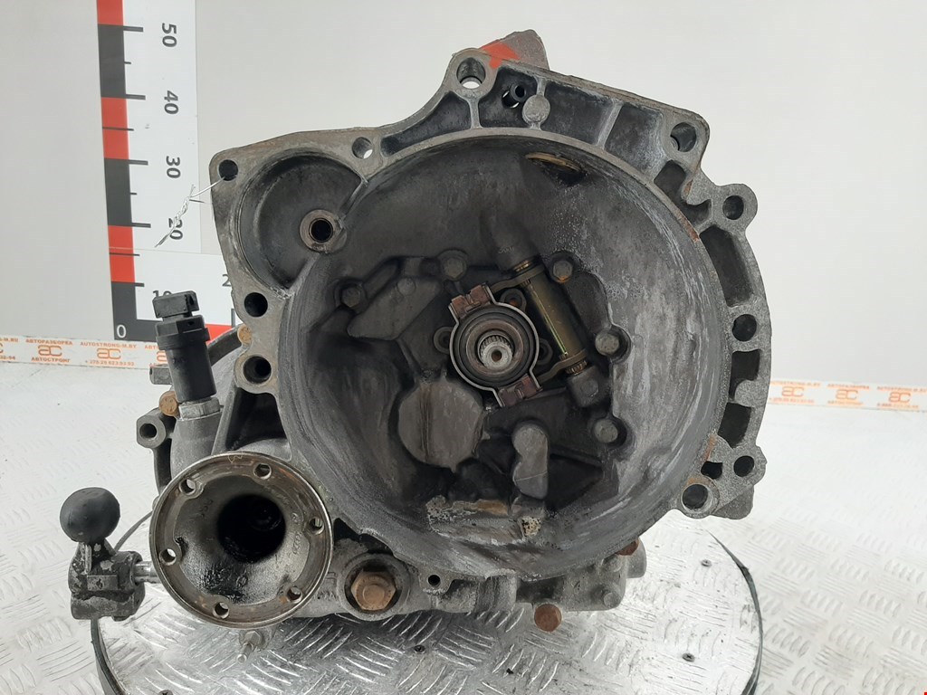

КПП 5ст (механическая коробка) Volkswagen Polo 3, Polo 3