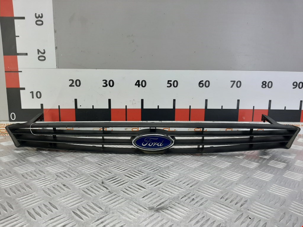 

Решетка радиатора Ford Focus 1, Focus 1