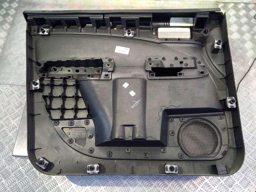 

Обшивка (карта) двери передней правой Ford C MAX, C MAX