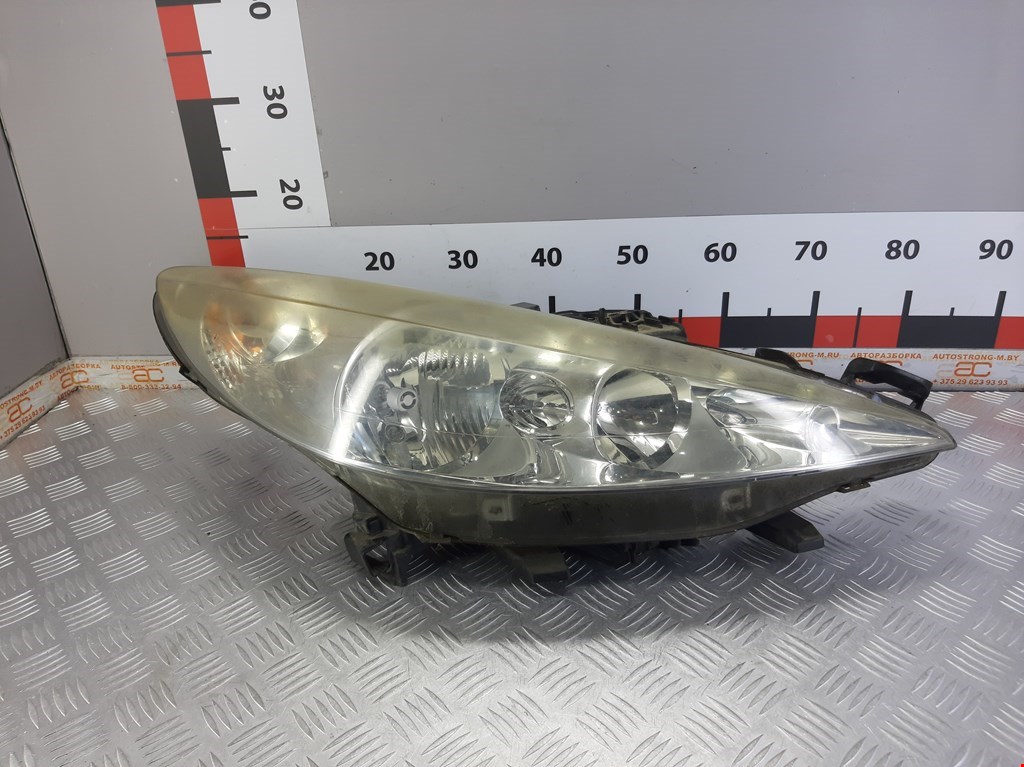 

Фара передняя правая Peugeot 207, 207