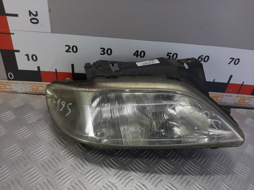 

Фара передняя правая Citroen Xsara, Xsara