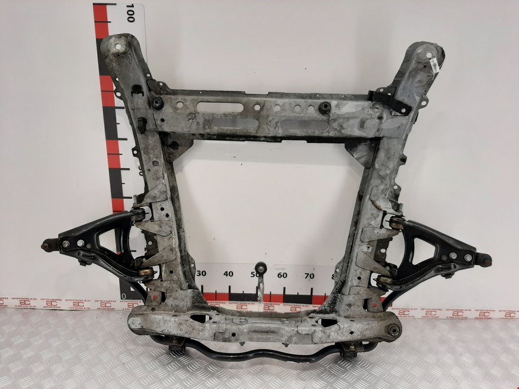 

Балка передняя (подрамник) Renault Megane 1, Megane 1
