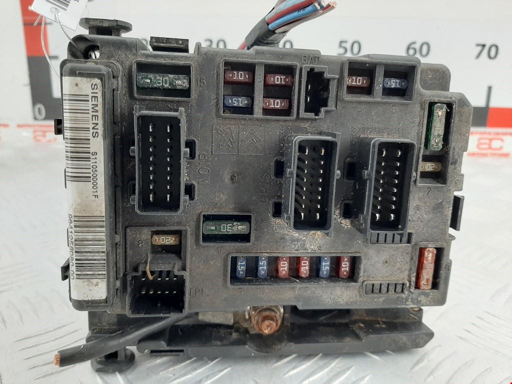 

Блок предохранителей Citroen C5 1, C5 1