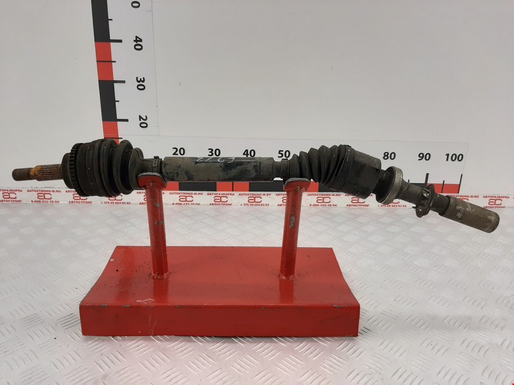 

Полуось передняя правая (приводной вал шрус) Renault Scenic 1, Scenic 1