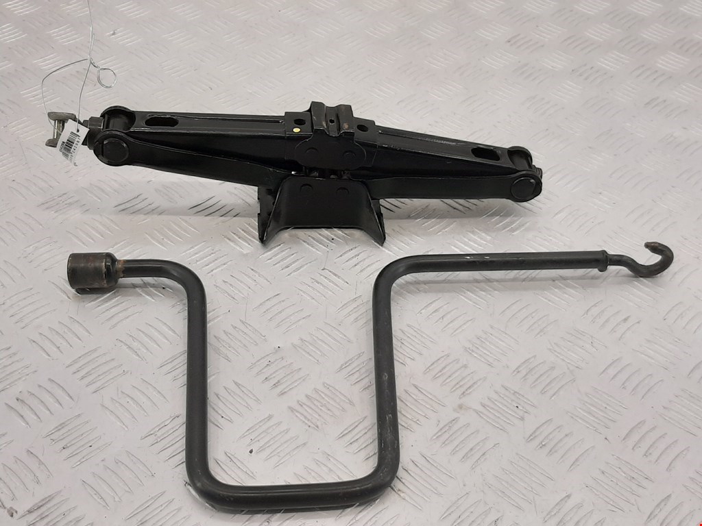 

Домкрат Peugeot 806, 806