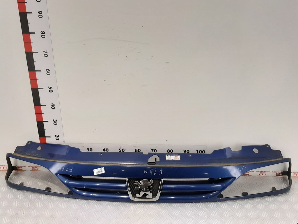 

Решетка радиатора Peugeot 806, 806