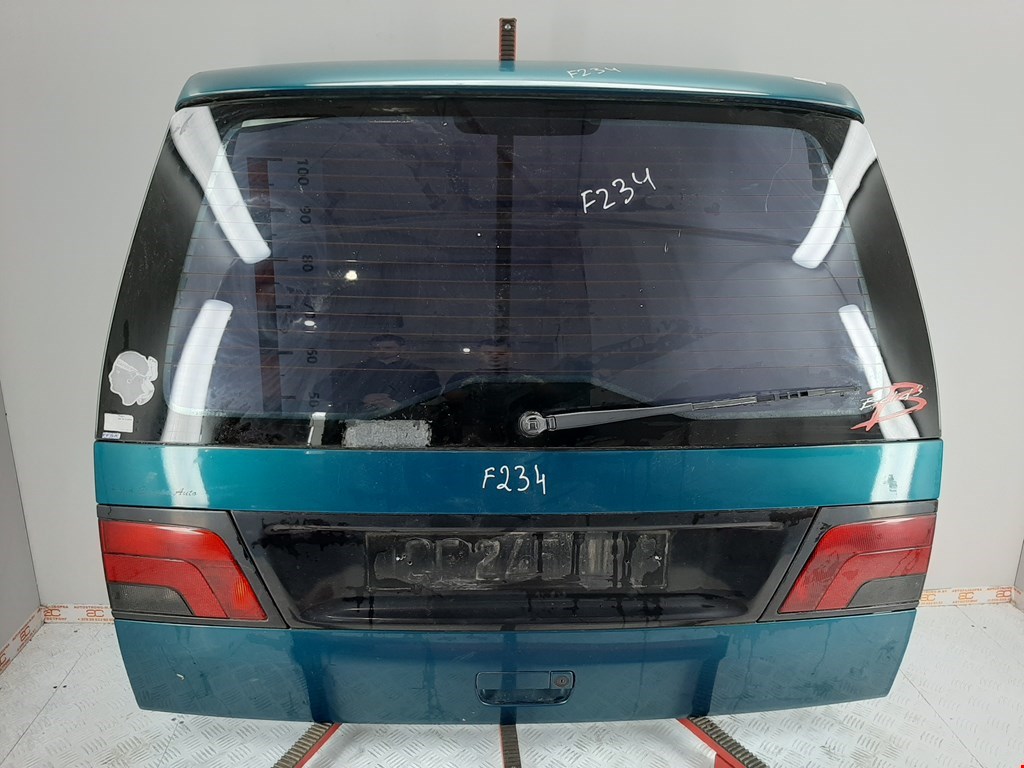

Крышка (дверь) багажника Peugeot 806, 806