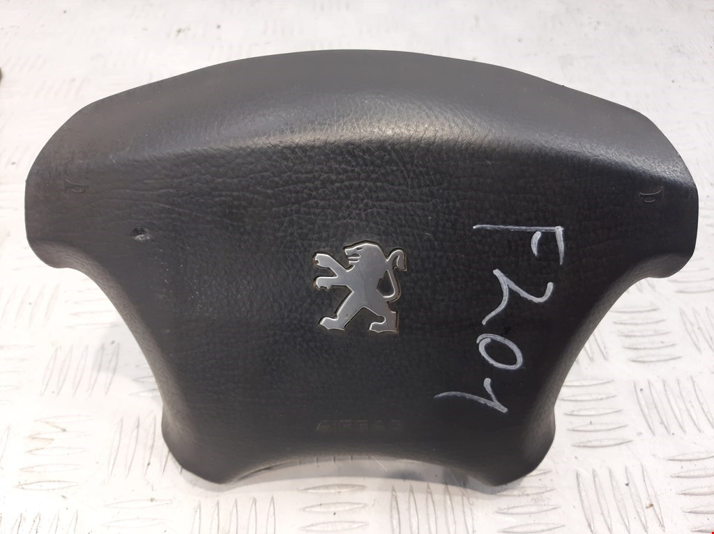 

Подушка безопасности в рулевое колесо Peugeot 406, 406