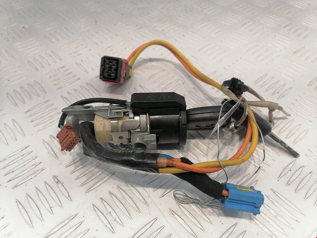 

Замок зажигания Peugeot 406, 406