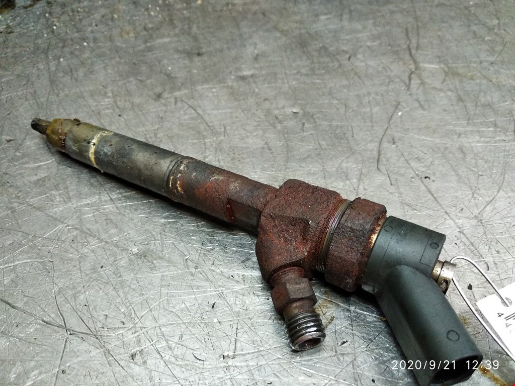 

Форсунка дизельная электрическая Mercedes W168 (A Class), W168 (A Class)