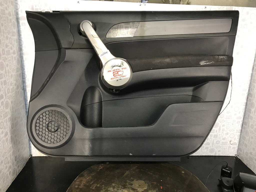 

Обшивка (карта) двери передней правой Honda CRV 3, CRV 3