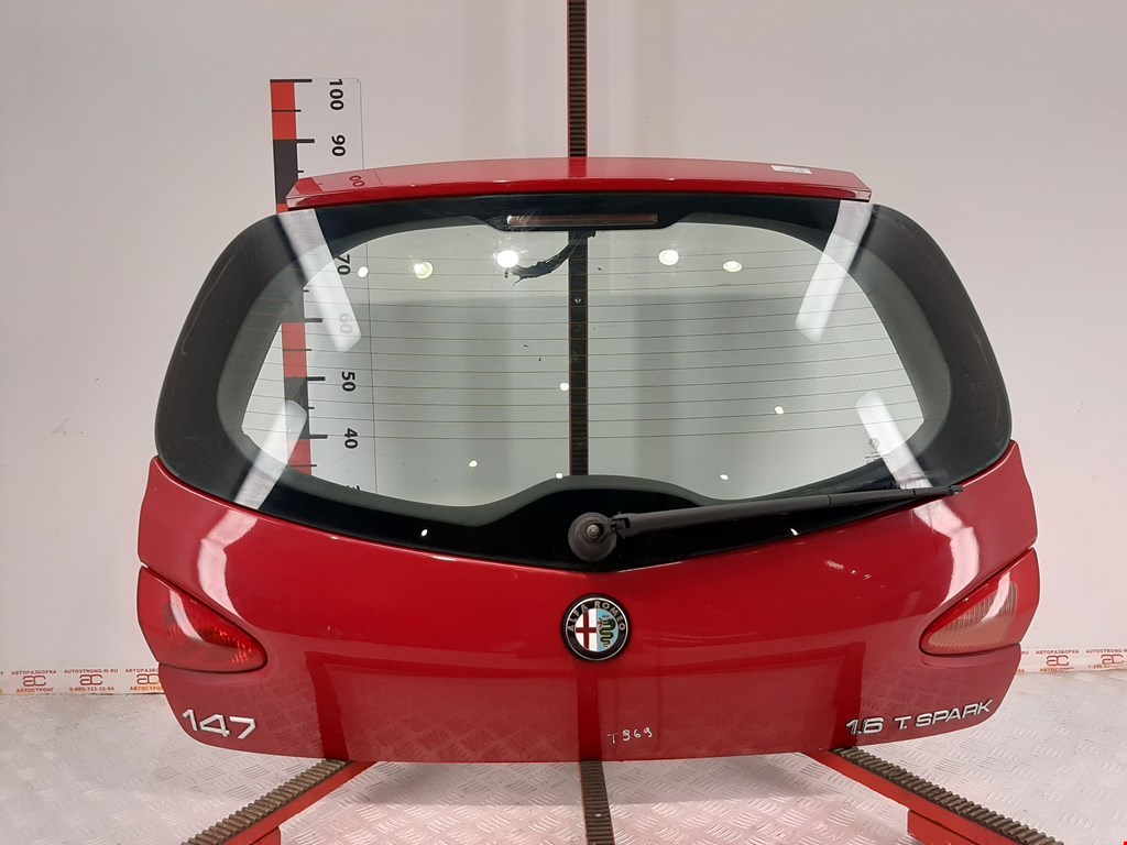 

Крышка (дверь) багажника Alfa Romeo 147, 147