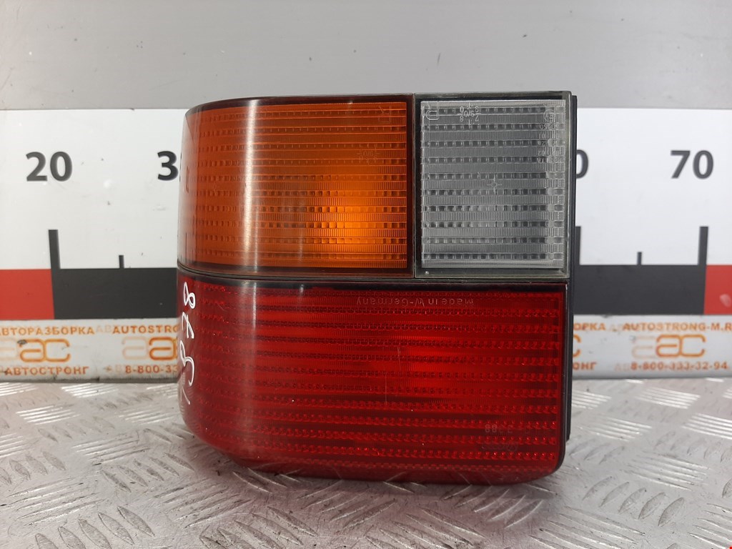 

Фонарь задний правый Volkswagen T4, T4