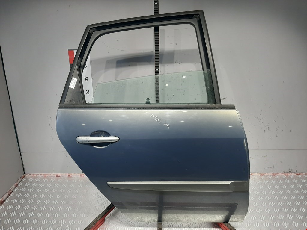 

Дверь задняя правая Renault Scenic 2, Scenic 2
