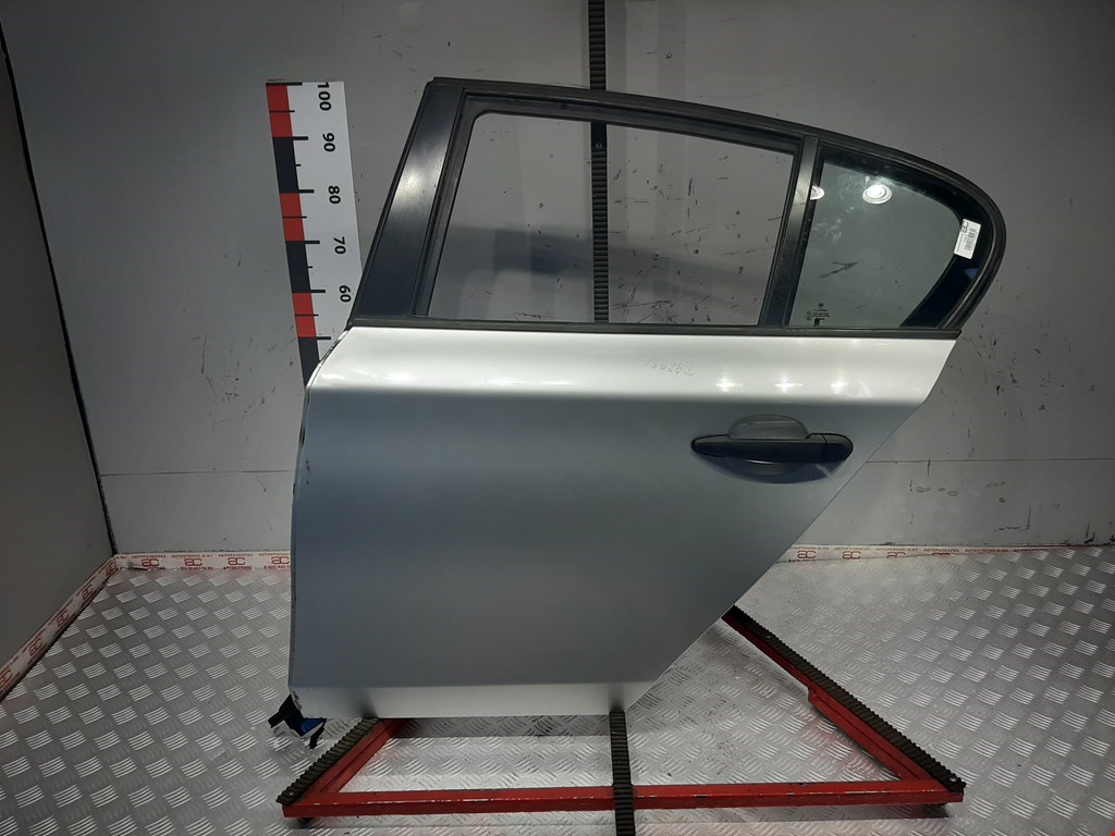 

Дверь задняя левая BMW 1 Series (E87), 1 Series (E87)