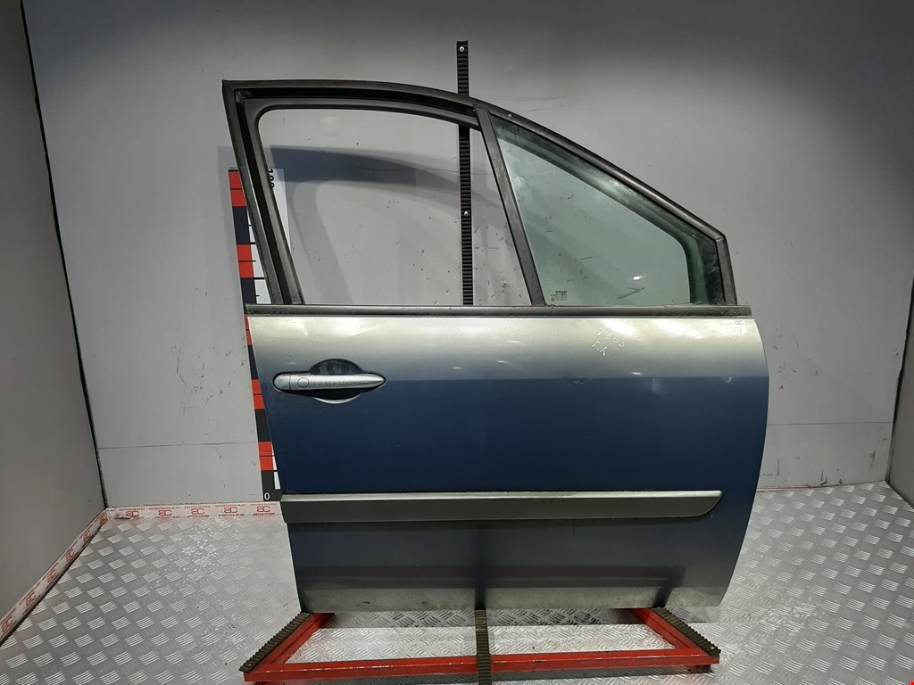

Дверь передняя правая Renault Scenic 2, Scenic 2