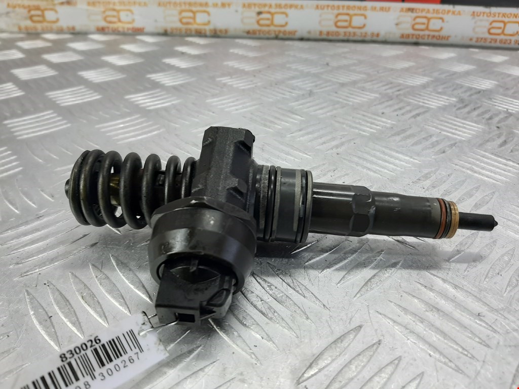 

Форсунка дизельная электрическая Audi A3 8P, A3 8P