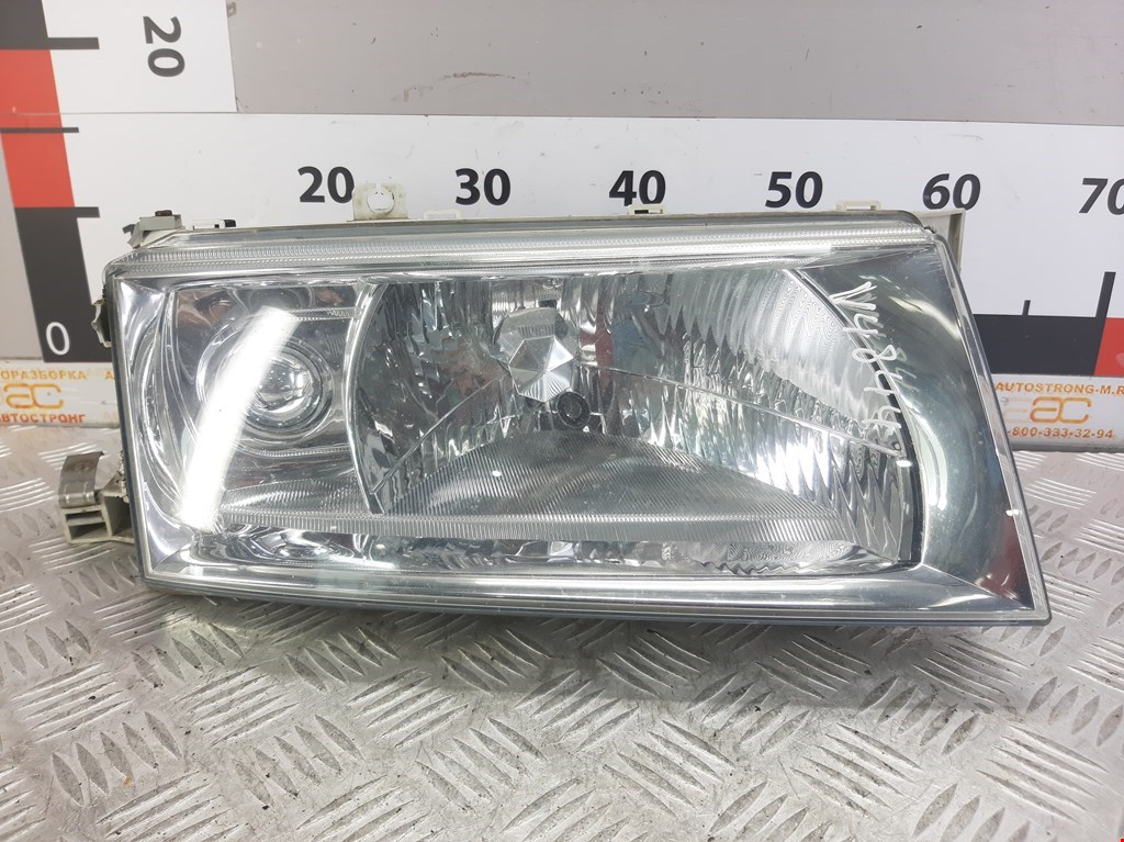 

Фара передняя правая Skoda Octavia 1U, Octavia 1U