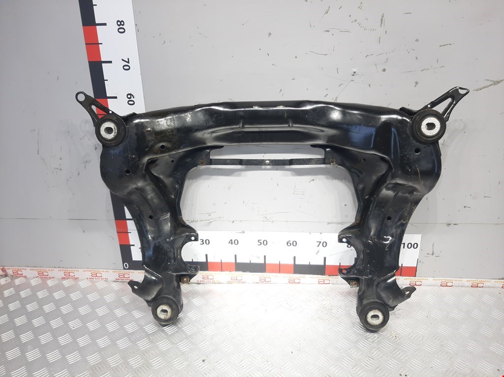 

Балка передняя (подрамник) Volkswagen Passat 5, Passat 5