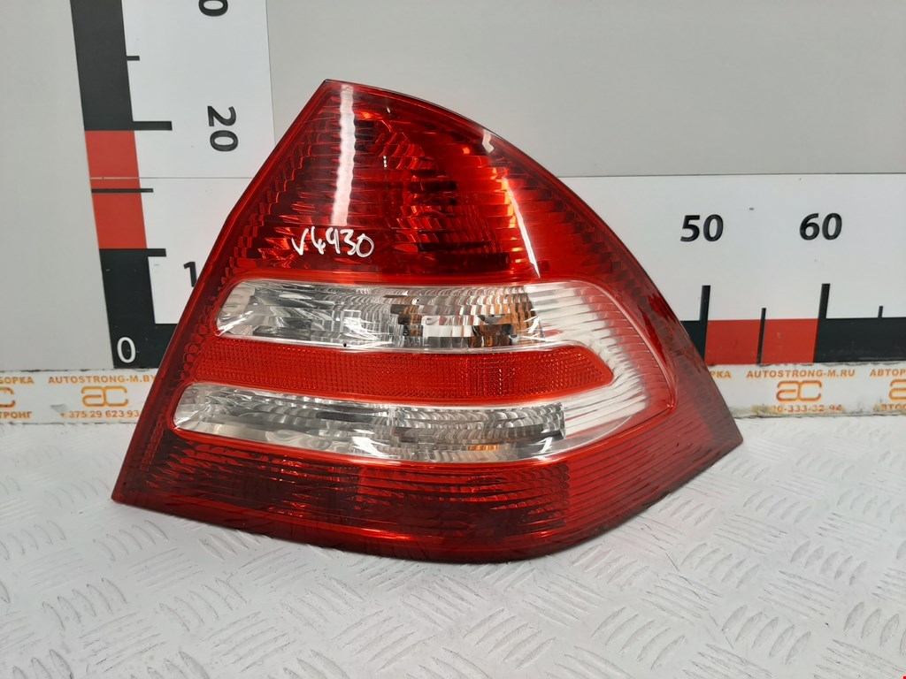 

Фонарь задний правый Mercedes W203 (C Class), W203 (C Class)