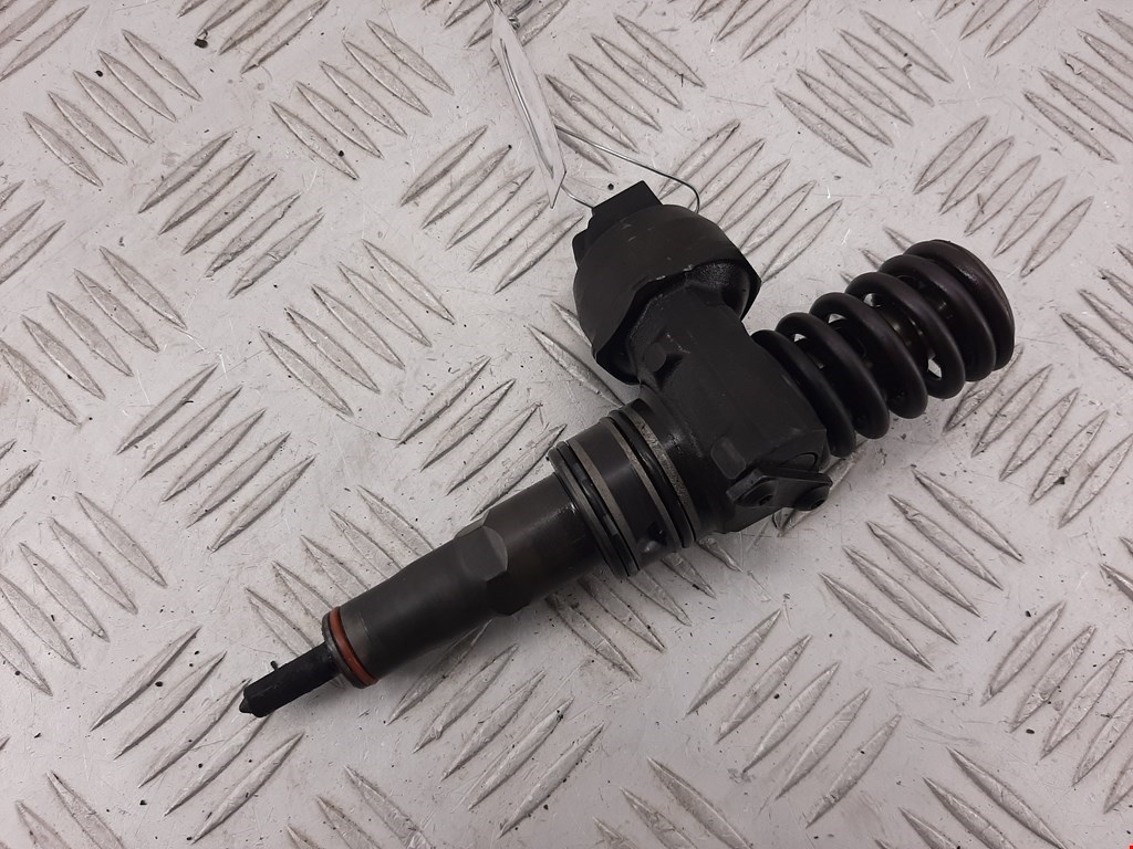 

Форсунка дизельная электрическая Volkswagen Passat 5 GP, Passat 5 GP