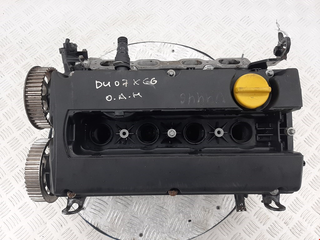 

Головка блока цилиндров (ГБЦ) Opel Astra H, Astra H