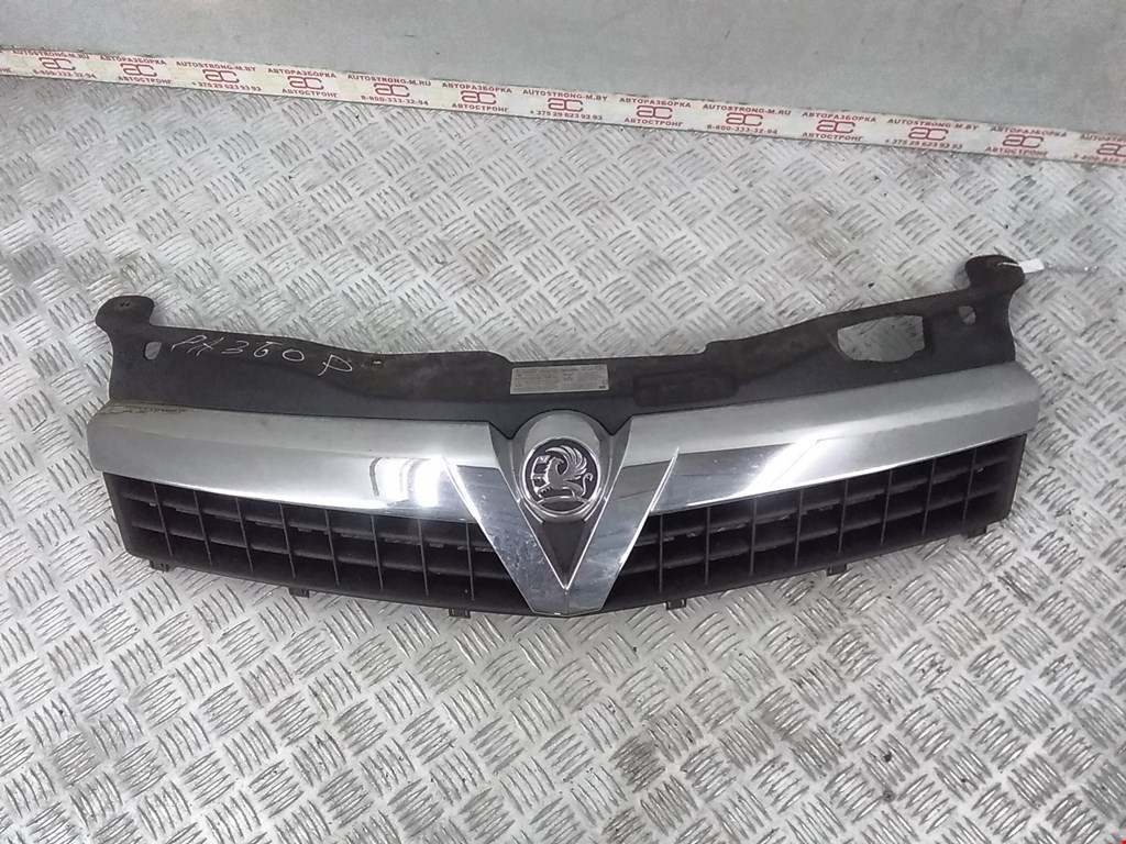 

Решетка радиатора Opel Astra H, Astra H