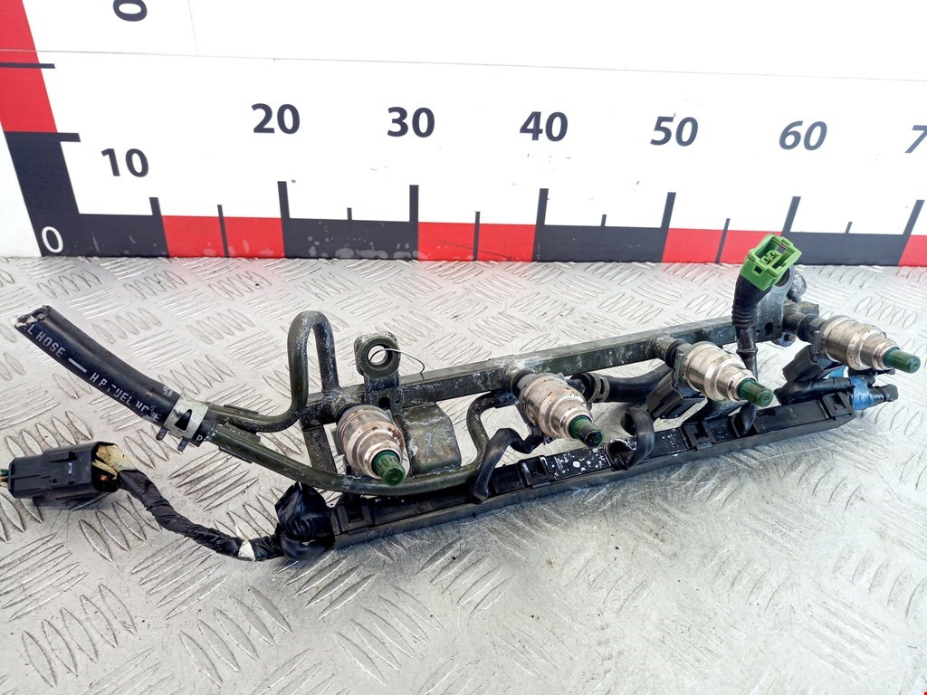 

Рампа топливная Mazda 323 BA, 323 BA