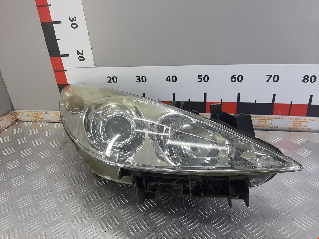 

Фара передняя правая Peugeot 307, 307