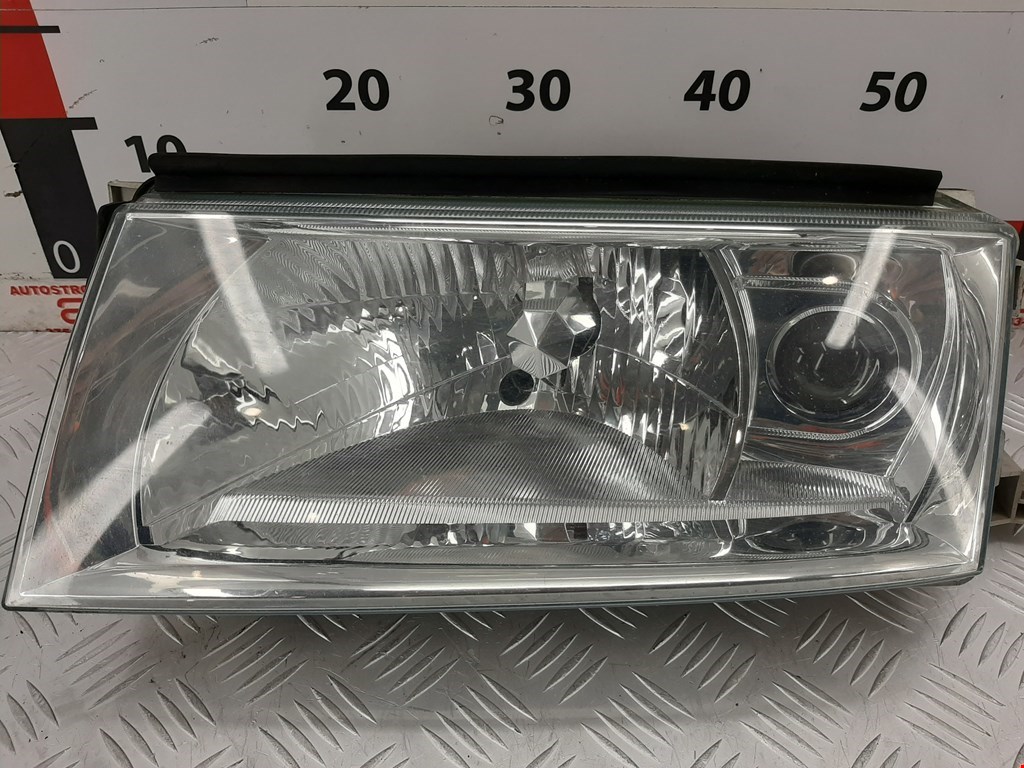

Фара передняя левая Skoda Octavia 1U, Octavia 1U