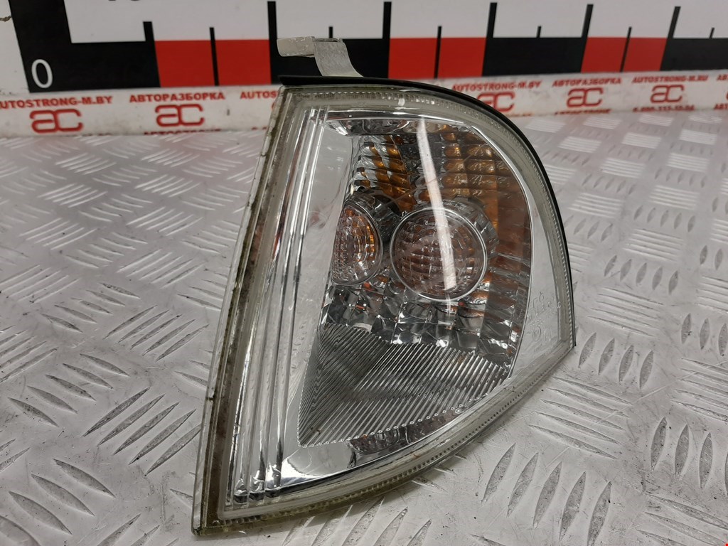 

Поворотник левый Skoda Octavia 1U, Octavia 1U