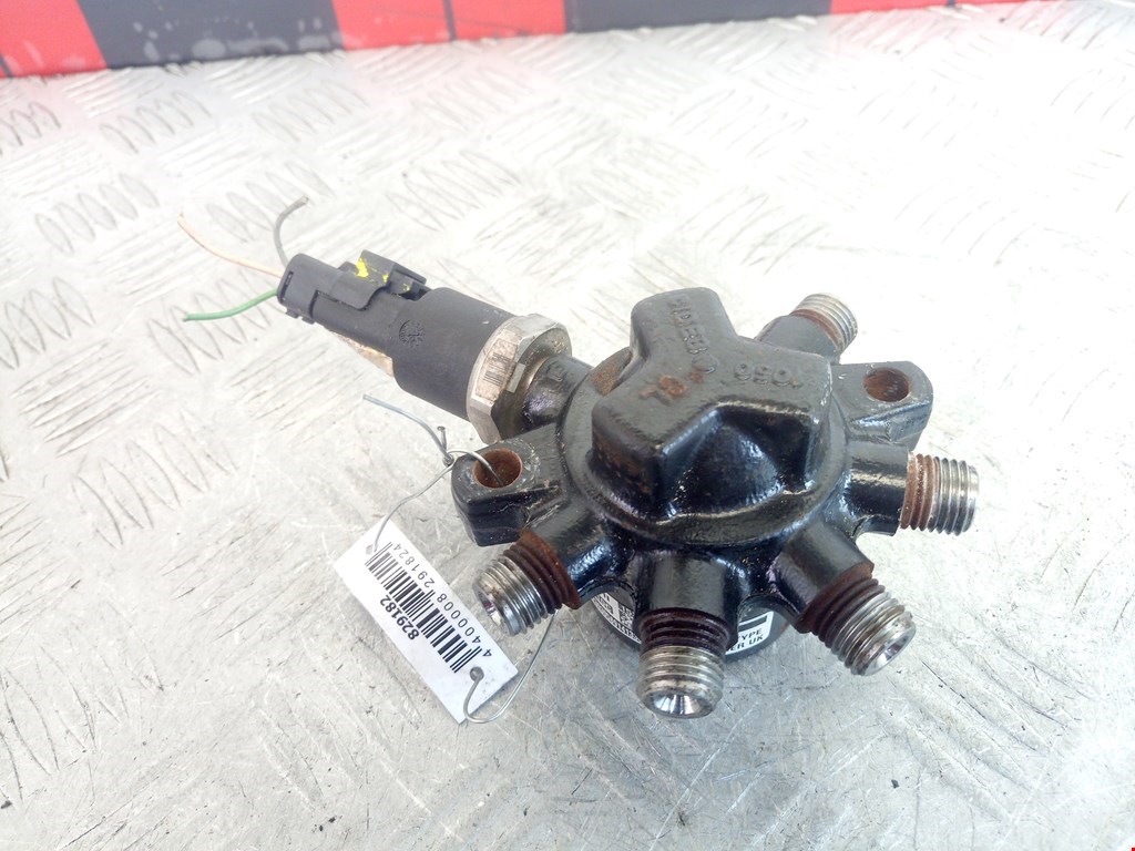 

Рампа топливная Renault Megane 2, Megane 2