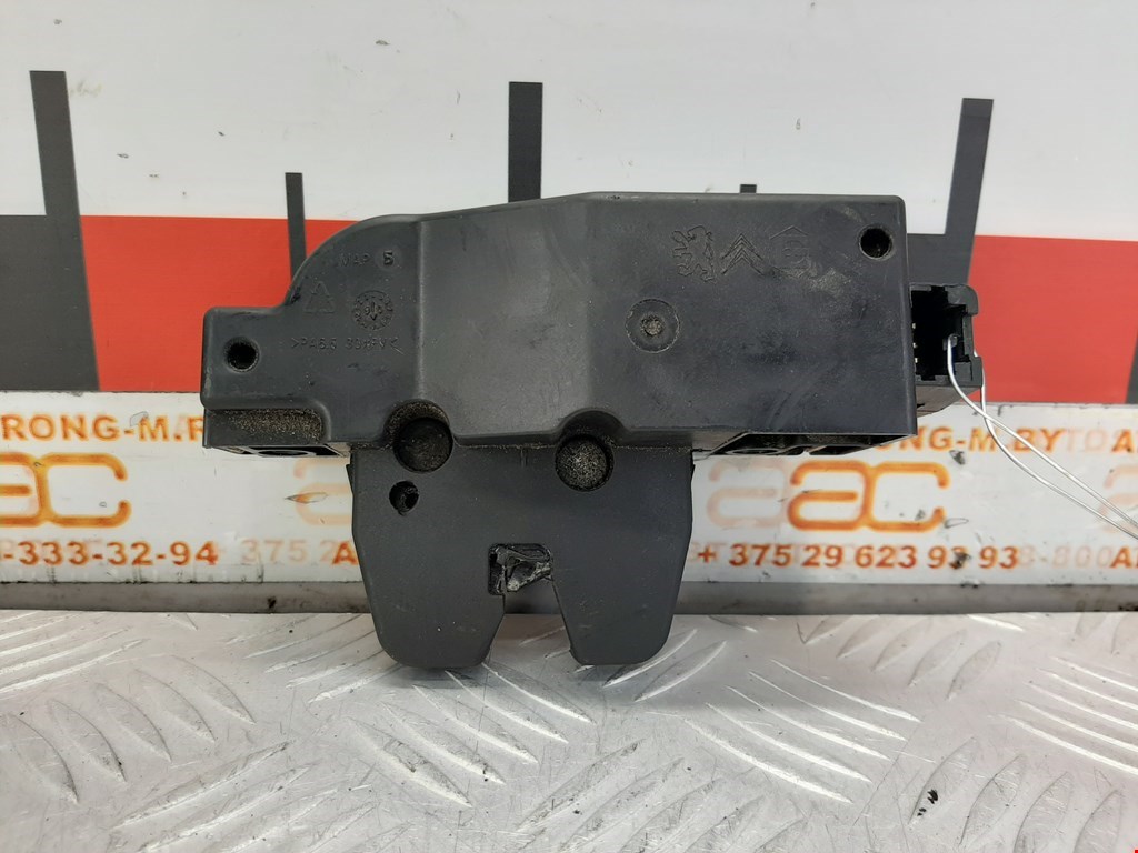 

Замок крышки (двери) багажника Peugeot 307, 307