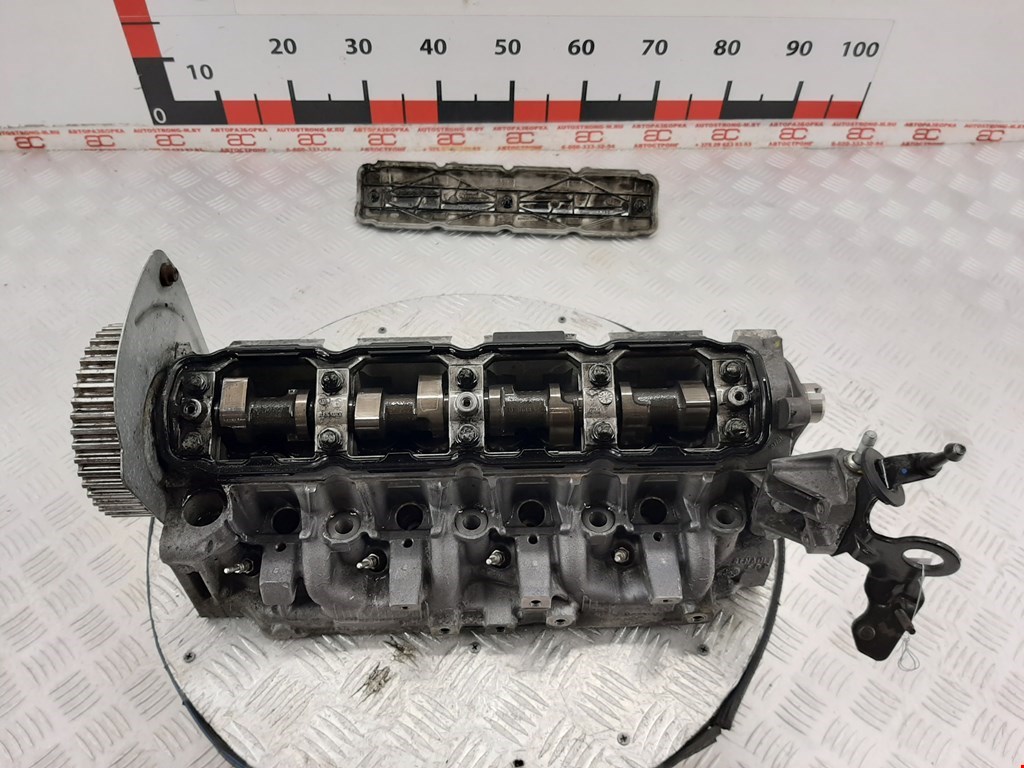 

Головка блока цилиндров (ГБЦ) Renault Megane 2, Megane 2