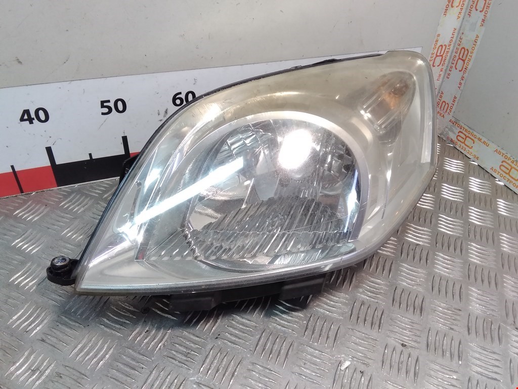 

Фара передняя левая Peugeot Bipper, Bipper