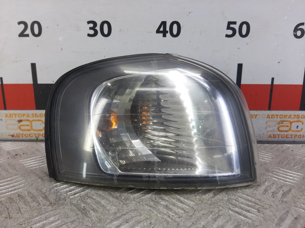 

Поворотник правый Volvo S80, S80