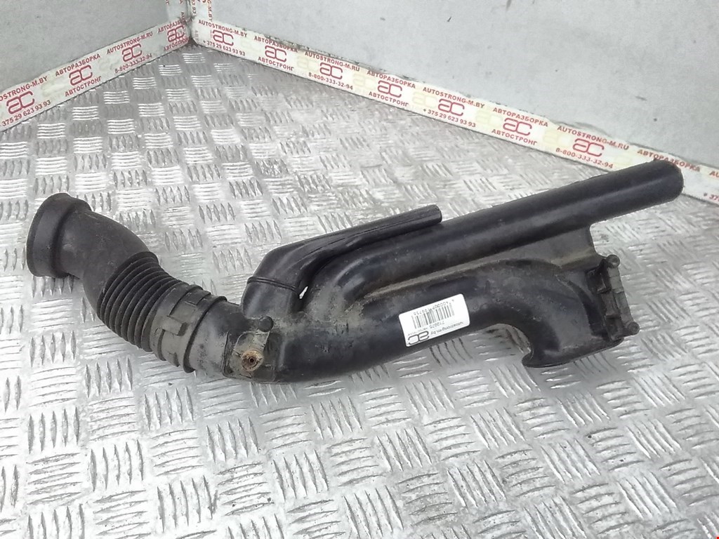 

Воздухозаборник (наружный) Opel Astra H, Astra H