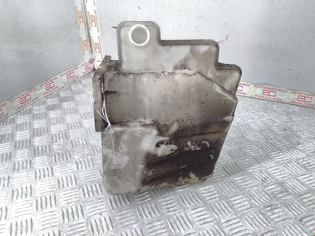 

Бачок омывателя Skoda Octavia 1Z, Octavia 1Z