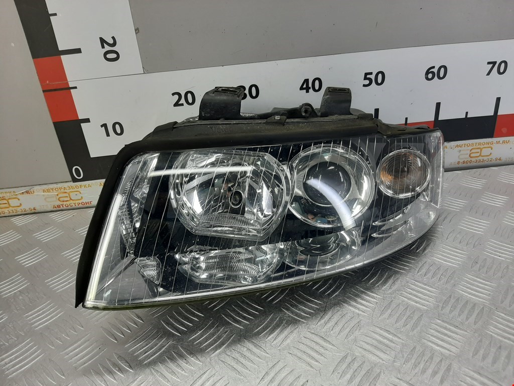 

Фара передняя левая Audi A4 B6, A4 B6