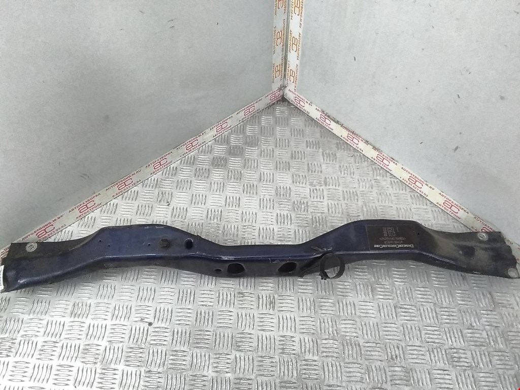 

Рамка капота Chrysler Voyager 4, Voyager 4