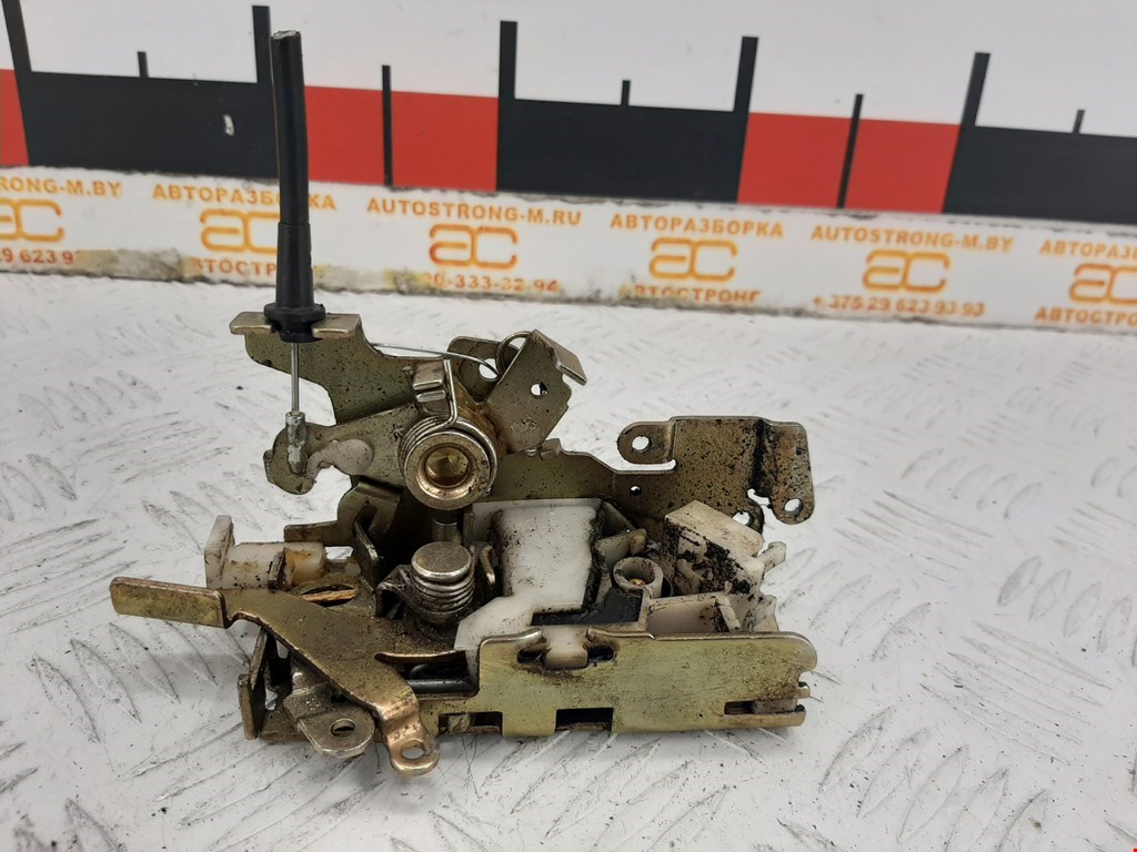 

Замок двери передней правой Volkswagen LT 28-35, LT 28-35