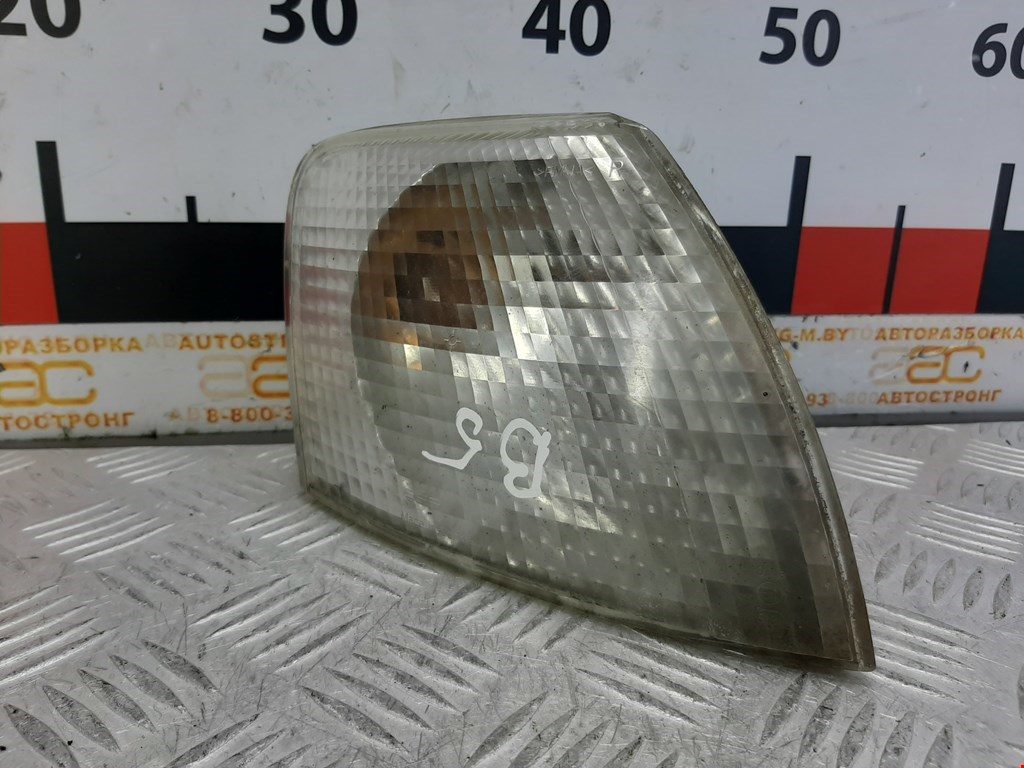 

Поворотник правый Volkswagen Passat 5, Passat 5