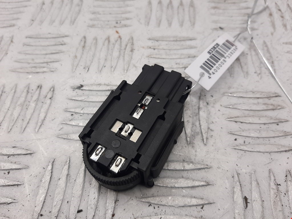 

Кнопка корректора фар Volkswagen Passat 4, Passat 4