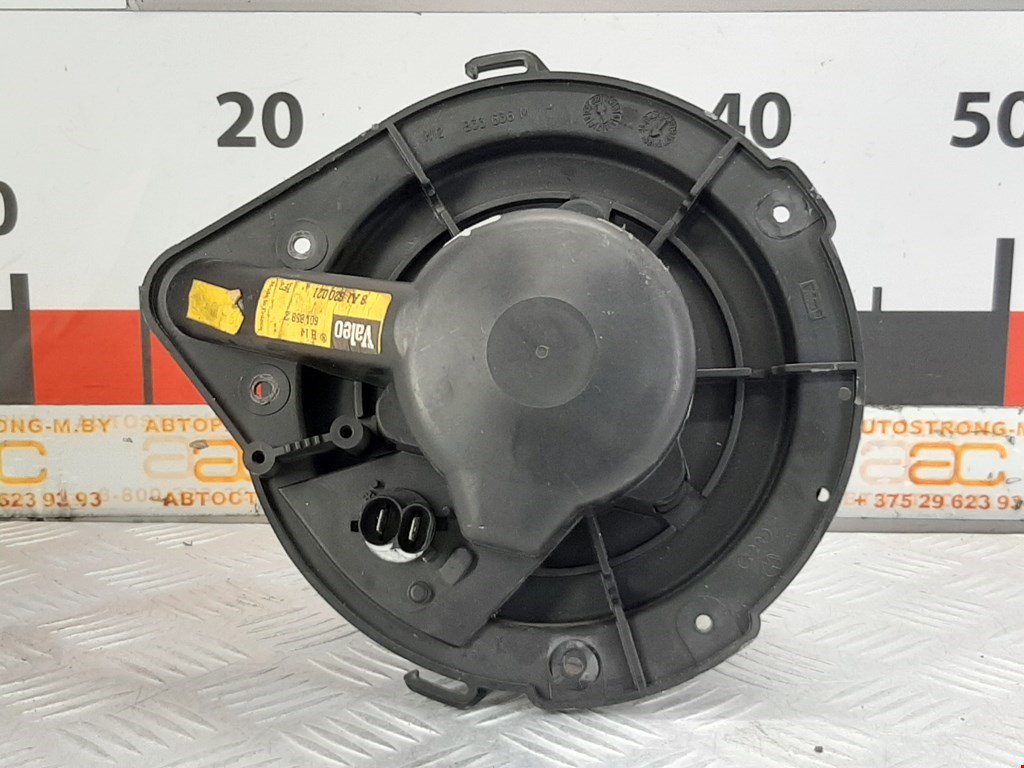 

Моторчик (двигатель) печки Audi A4 B5, A4 B5